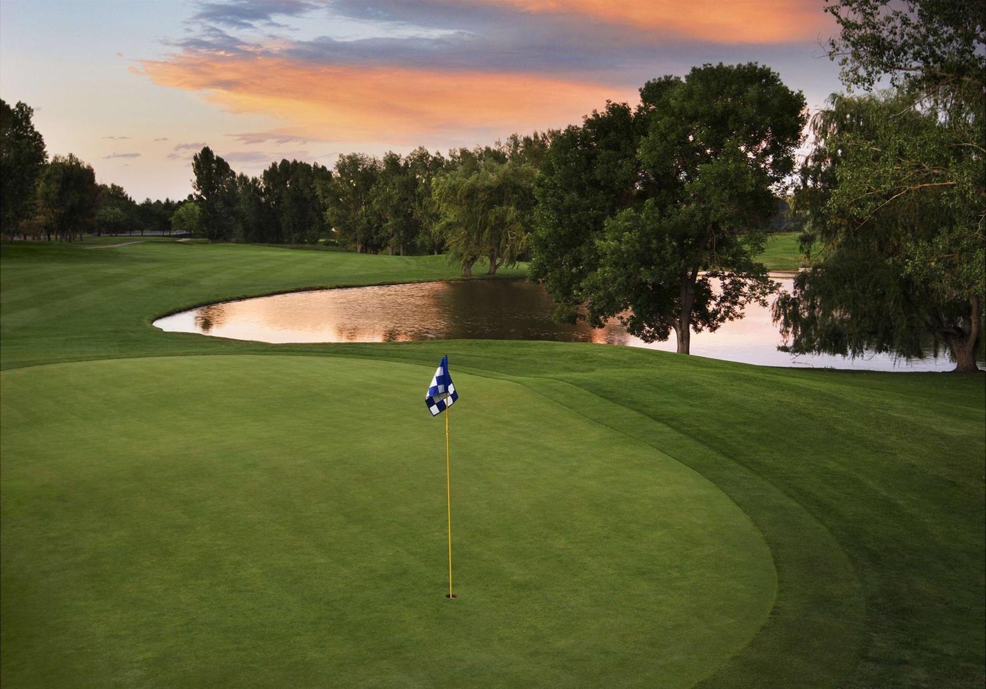 The Inverness Denver, A Hilton Golf & Spa Resort Енгълууд Екстериор снимка